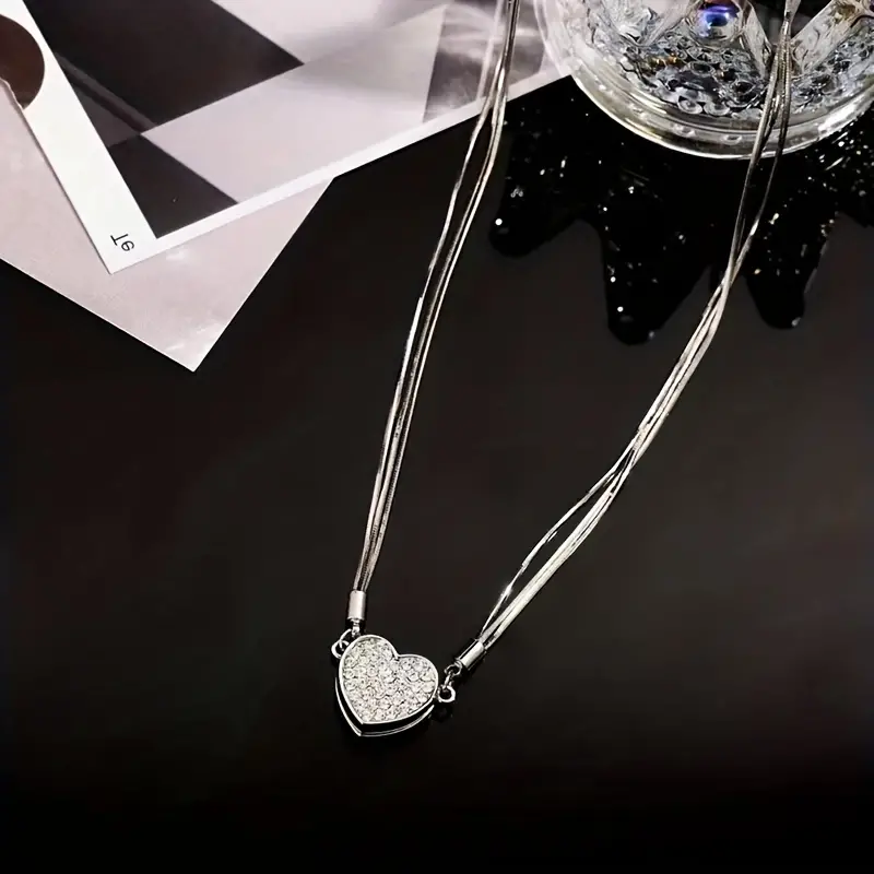 Luxury Heart-Shaped Zircon Multilayer Magnet Necklace - Image 5