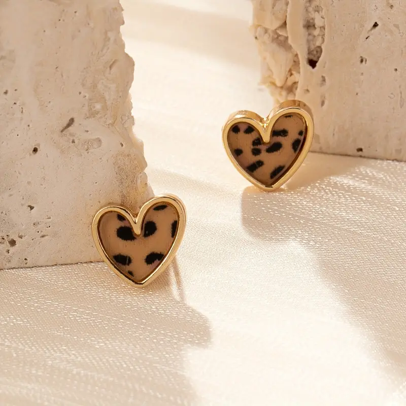 Mini Delicate Heart Shaped Stud Earrings - Image 12